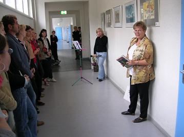 Das Begrüßen liegt ihr gut!